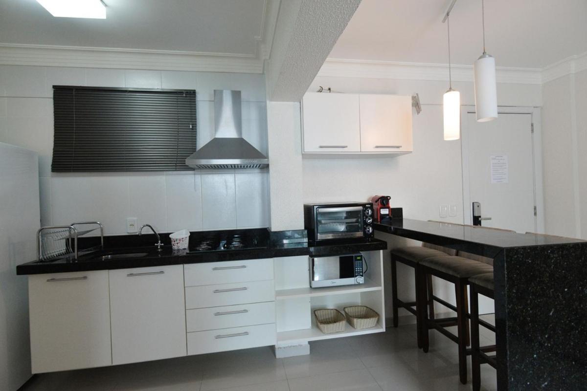 Apto Bombas Bombinha Summer 1,2,3,4 Privado Apartment Bombinhas