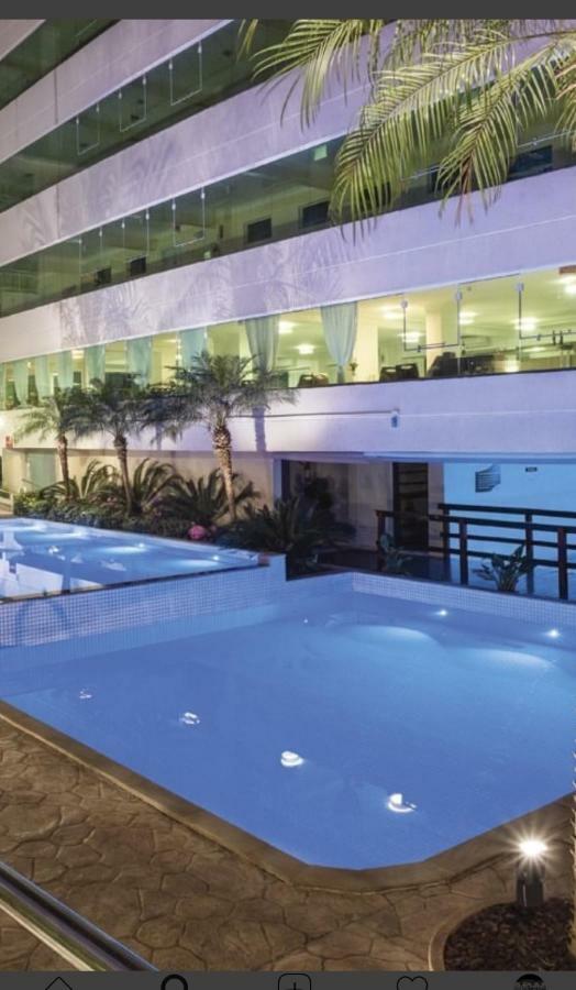 Apto Bombas Bombinha Summer 1,2,3,4 Privado Apartment *